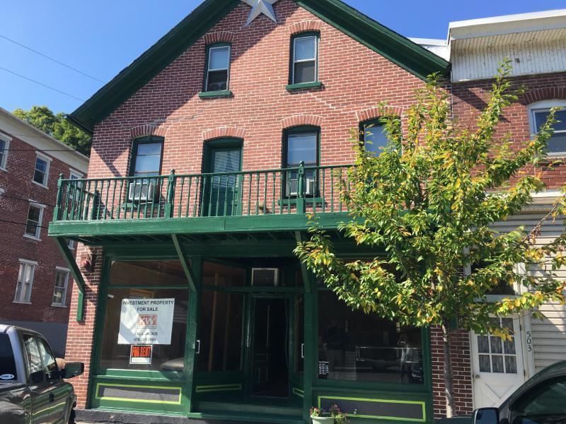 501 Delaware Avenue, Mt. Bethel, PA, 18343 501 Delaware Avenue, Mt