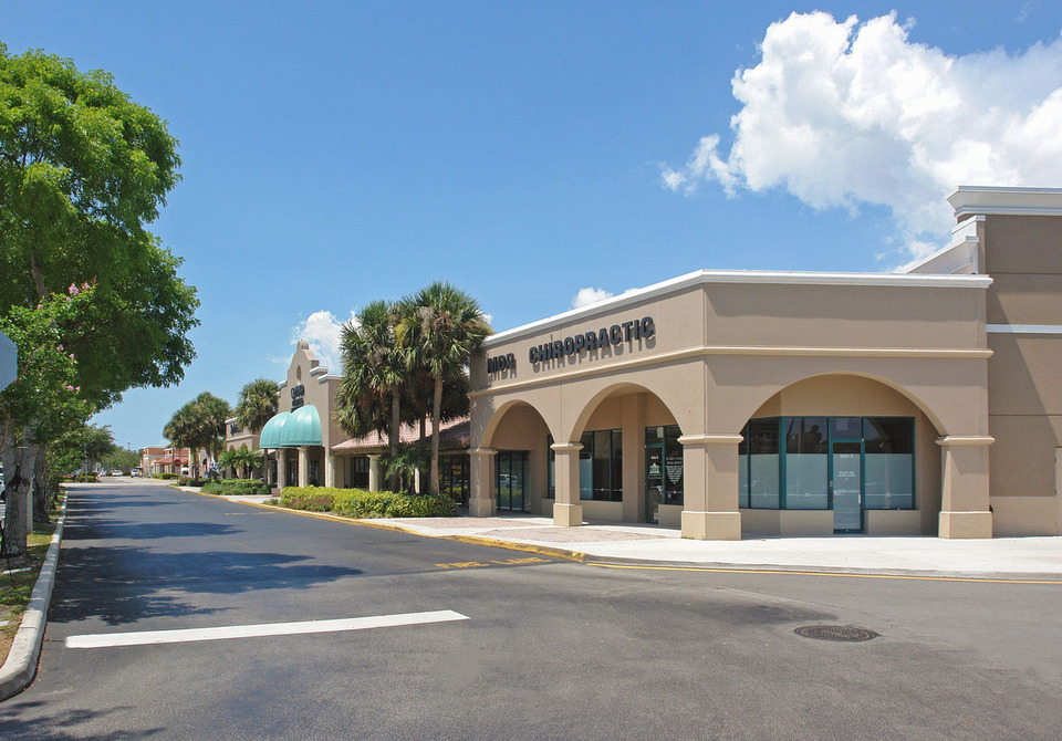 Retail Space for Lease in Boynton Beach 1901 N Congress Ave, Boynton, 33426