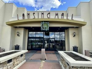 5330 W Saginaw Hwy, Lansing, MI, 48917