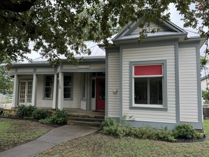 720 N Main St, Boerne, TX, 78006