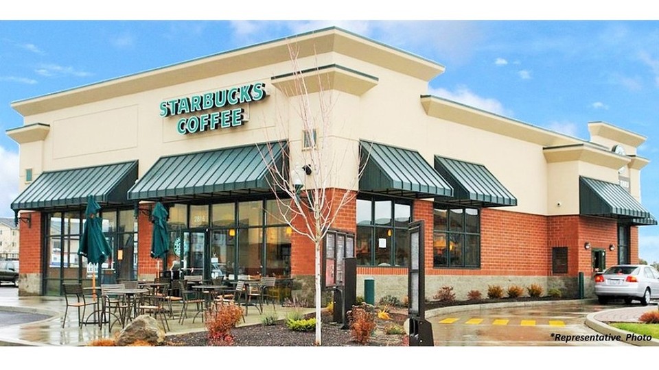 STNL FreeStanding Starbucks 2044 Springwood Rd, York, PA, 17402