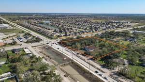 2526 County Road 58, Rosharon, TX, 77583