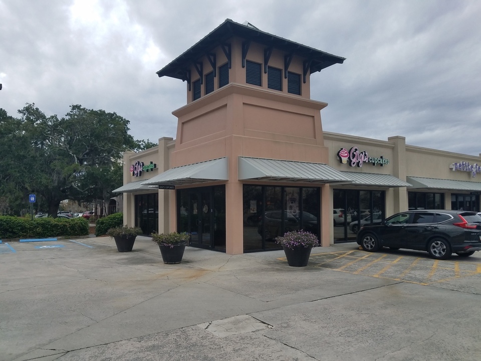 5521 Abercorn St, Savannah, GA, 31405