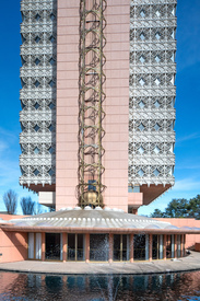 6100 Dutchmans Lane, Louisville, KY, 40205