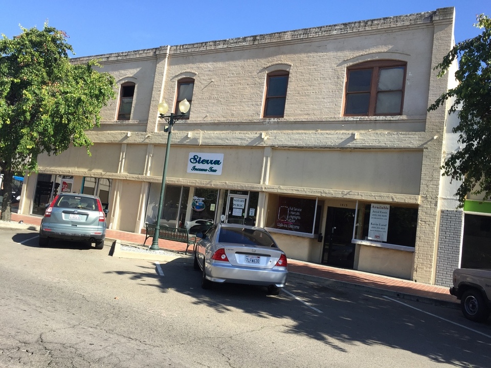 Downtown Retail/Office Space For Lease 1417 Seventh St, Sanger, CA