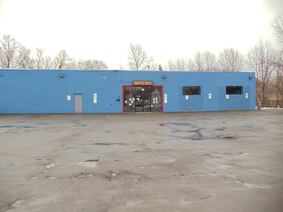 8735 Niagara Falls Boulevard , Niagara Falls, NY, 14304