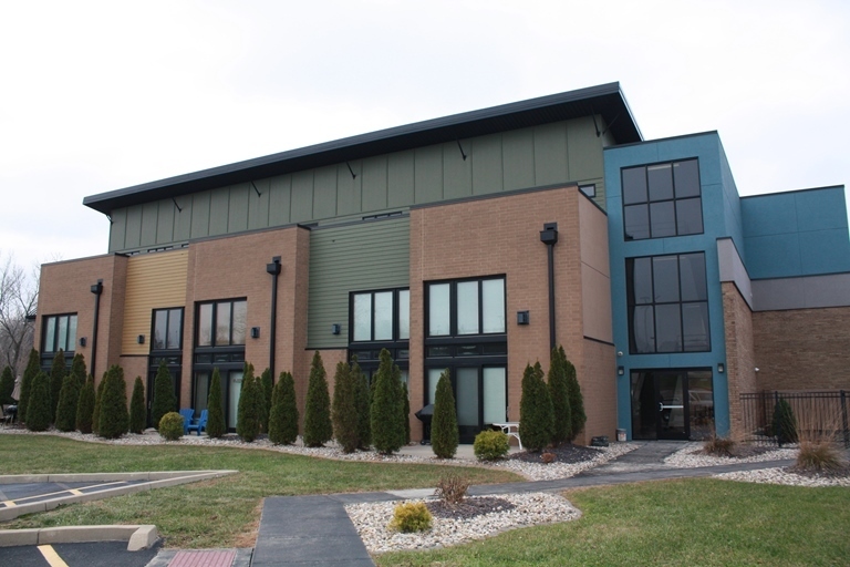 WESTVIEW LUXURY APARTMENTS 1803 Ramada Boulevard , Collinsville, IL, 62234