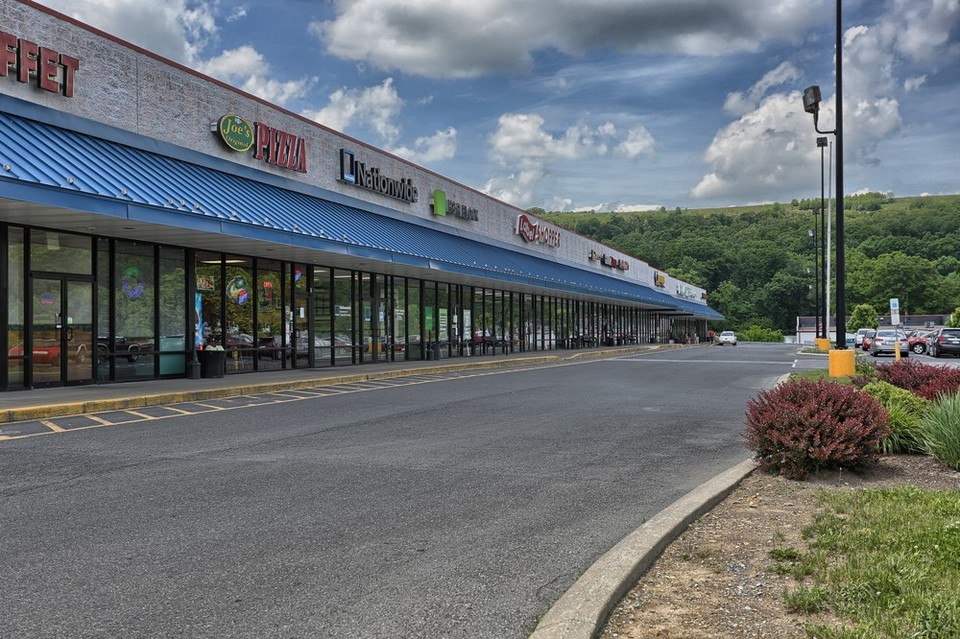 Supercenter Plaza 10180 US Hwy 522 South, Lewistown, PA, 17044