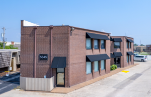 5845 NW 72nd Pl, Warr Acres, OK, 73132