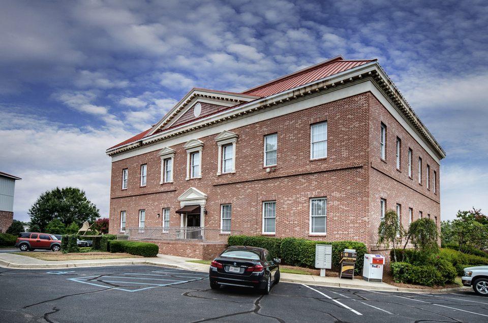 Highland Colony Office Suites 100 ster Circle, Madison, MS, 39110