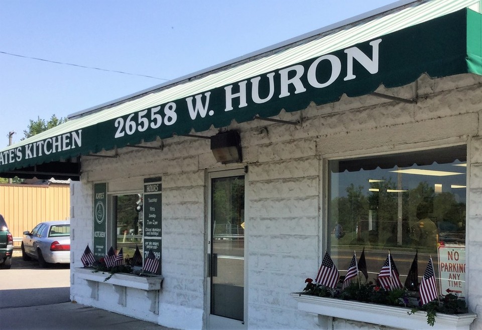 Long Time Flat Rock Restaurant for Sale 26558 W Huron River Dr, Flat