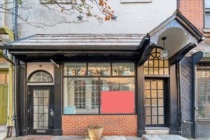 932 Pine St Pine Street , Philadelphia, PA, 19107