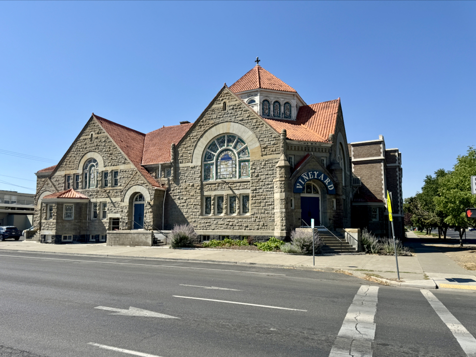 221 East Martin Luther King Junior Boulevard, Yakima, WA, 98901