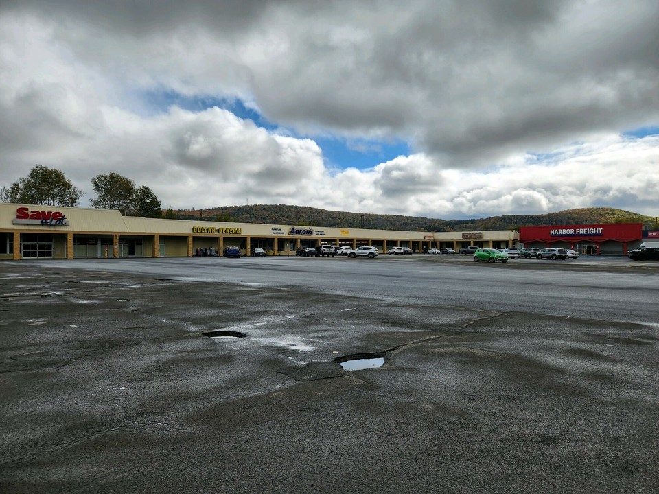 5640 NY-12, Norwich, NY, 13815