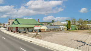 223 S Carpenter Ave, Kingsford, MI, 49802