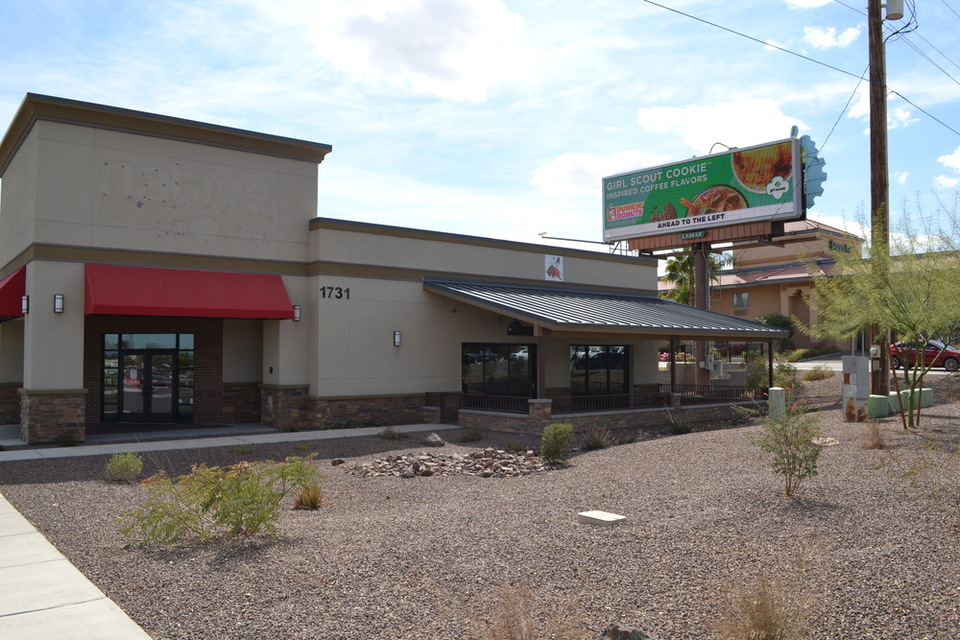 Newly Constructed Restaurant in Prime Yuma Location 1731 E. 16th