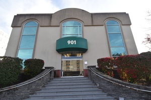 901 Farmington Avenue, West Hartford, CT, 06119