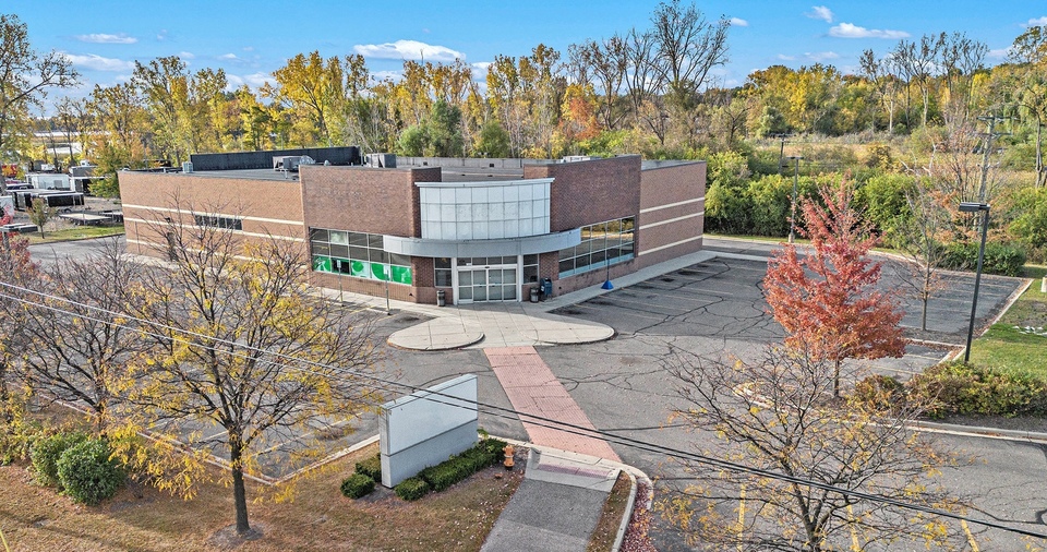 3273 W Huron St, Waterford, MI, 48328