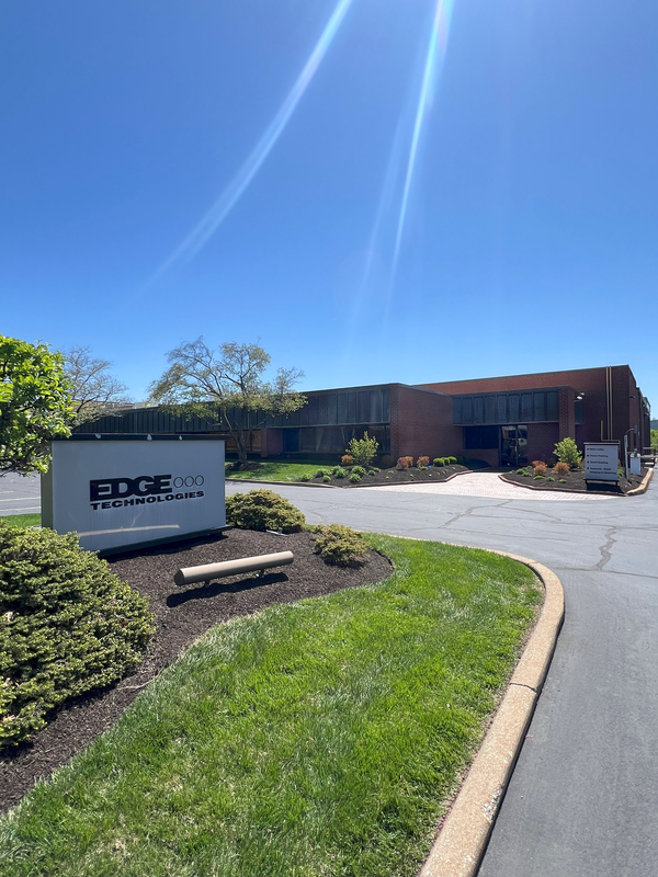 11640 Adie Rd, Maryland Heights, MO, 63043