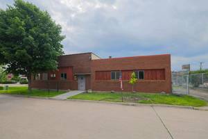 422 Roosevelt St NE, Minneapolis, MN, 55413