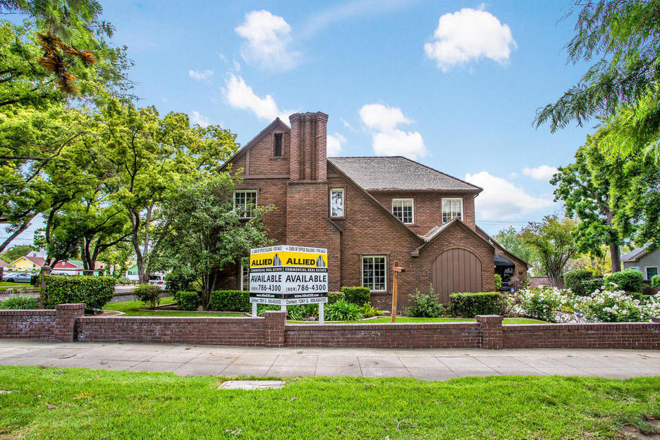 Rare Historical MultiTenant Office Building with Euclid Frontage 592 N. Euclid Ave., Upland
