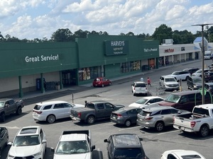 831 Peterson Ave S, Douglas, GA, 31533