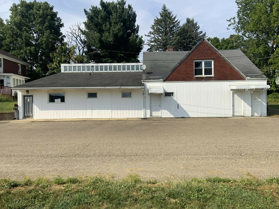 24 Cecil Street Northeast, Navarre, OH, 44662