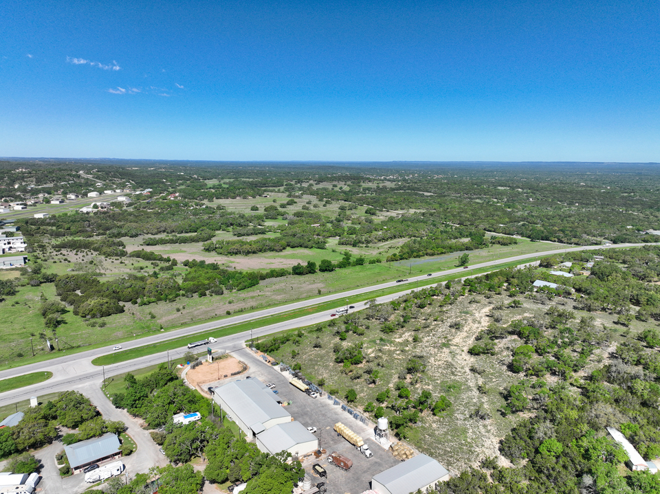325 Flying R Ranch Rd, Spring Branch, TX, 78070