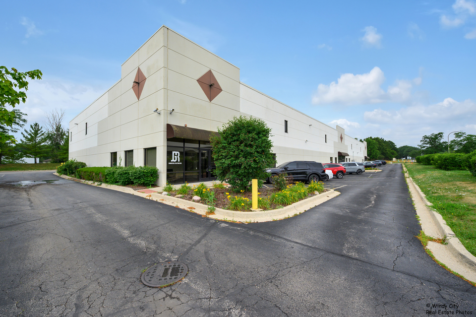 1355 Bowes Rd, Elgin, IL, 60123