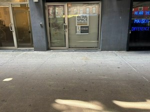 409 Broadway, Brooklyn, NY, 11211