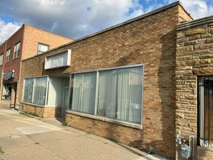 5245 W Diversey, Chicago, IL, 60639-1501