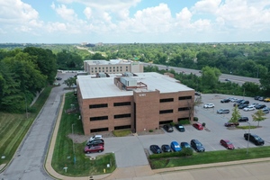 12101 Woodcrest Executive Dr, St.Louis, MO, 63141