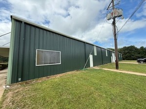 120 Saint Charles Ave, Flora, MS, 39071