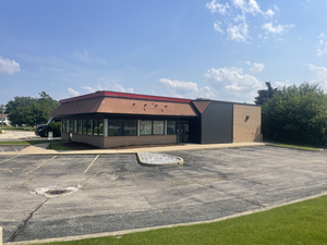 920 W Lake St, Roselle, IL, 60172