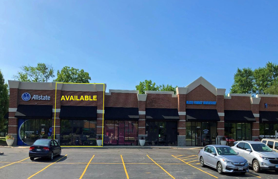 1,200 SF Retail / Office Space Outstanding Frontage, Visibility