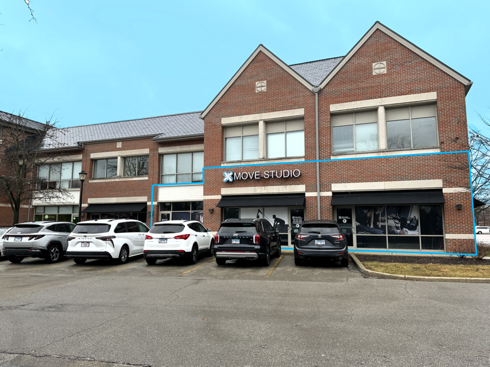 300 Village Green Drive, Lincolnshire , IL, 60069