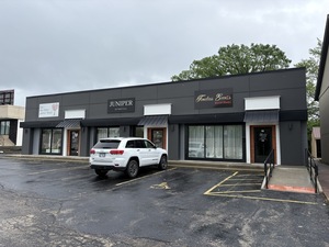 6816 N Frostwood Pkwy, Peoria, IL, 61615