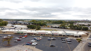 210-270 Main Street, East Peoria, IL, 61611