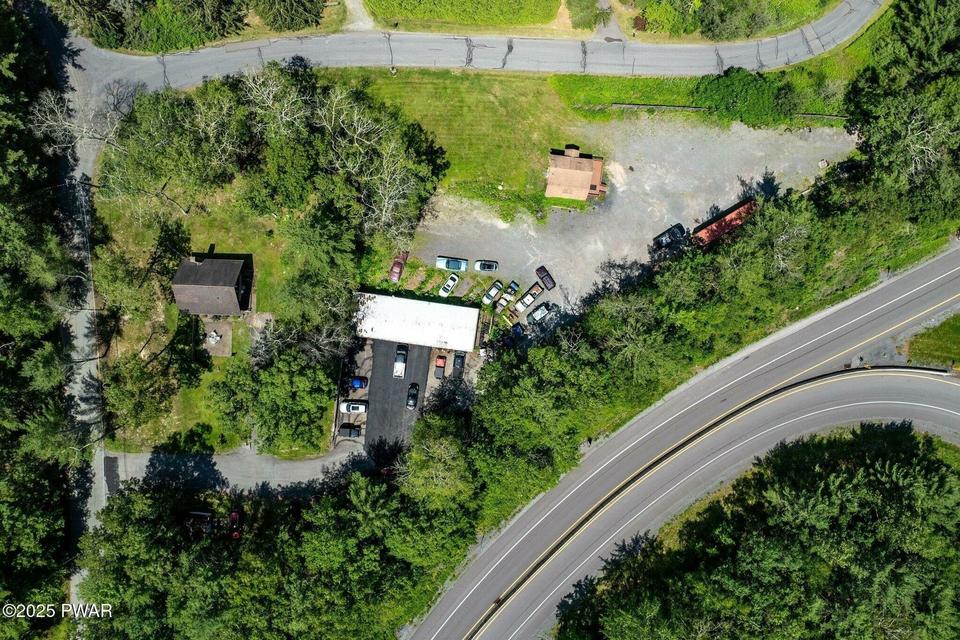 111 Mountain Springs Rd, Milford, PA, 18337