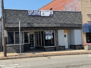 1243 Main St, West Warwick, RI, 02893