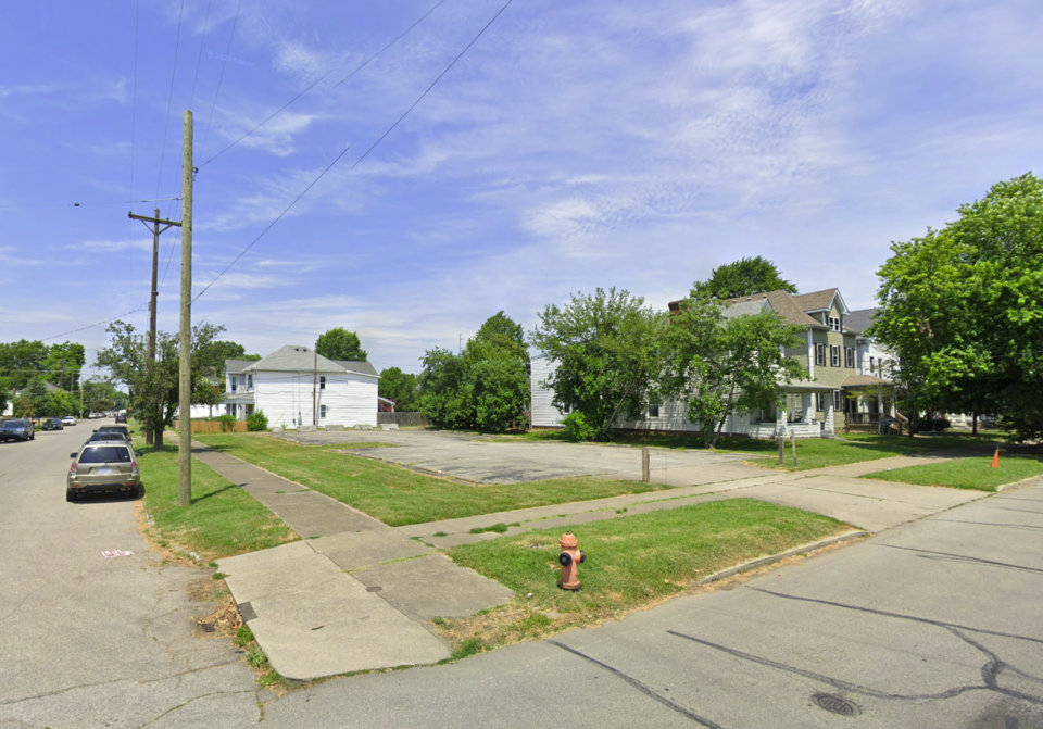 2730 S 3rd St, Louisville, KY, 40208