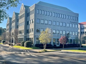 715 S Pear Orchard Rd, Ridgeland, MS, 39157