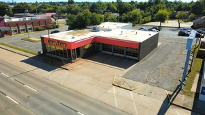 6416 NW 39th Expy, Bethany, OK, 73008