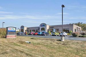 941 Center Rd, Avon, OH, 44011