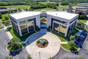 2024 North Woodlawn, Wichita, KS, 67208