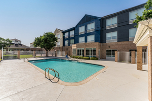 4400 North Freeway, Fort Worth, TX, 76137