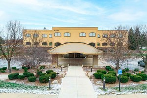 4200 Fashion Square Blvd, Saginaw, MI, 48603