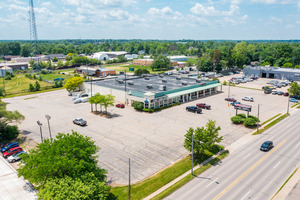 417 W Genesee, Lapeer, MI, 48446