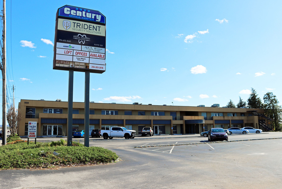 3322 S. Memorial Parkway, Huntsville, AL, 35801