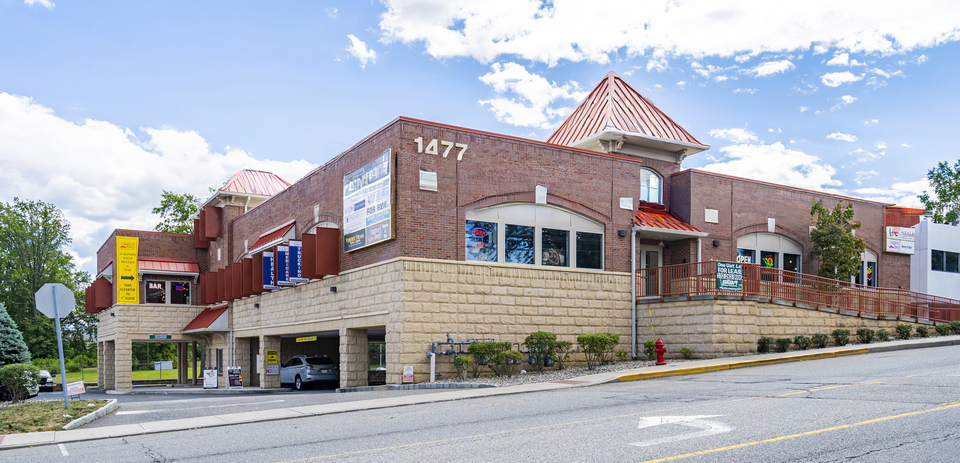 1477 Oak Tree Road, Iselin, NJ, 08830